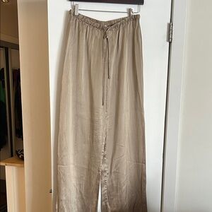 Dissh 100% silk champagne pants